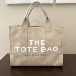 The Medium Tote Bag